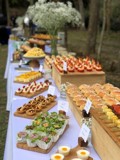 Discuss the food decorations of Funeral Planning